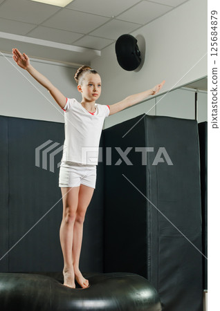 before jump before jump 125684879