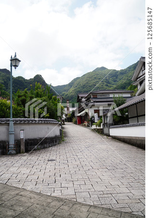 伊万里村 125685147