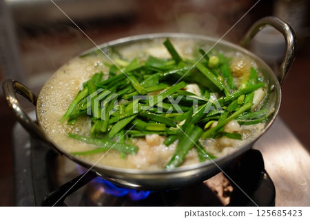 正宗的內臟鍋 125685423