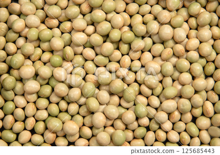 Dried green soybeans from Yamagata Prefecture Dried green soybeans from Yamagata Prefecture 125685443