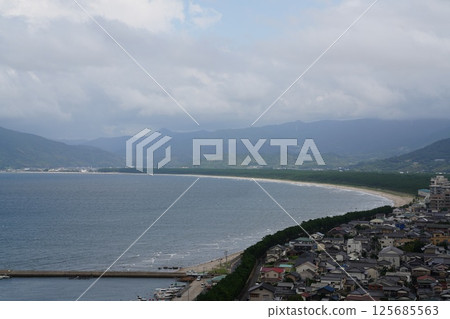 Rainbow Matsubara 125685563