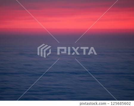 Beautiful sea of clouds in the Northern Alps Beautiful sea of clouds in the Northern Alps 125685602