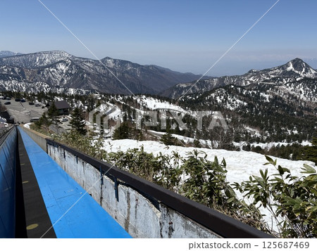 志賀高原橫手山滑雪場Skyrator_黃金周餘雪 125687469