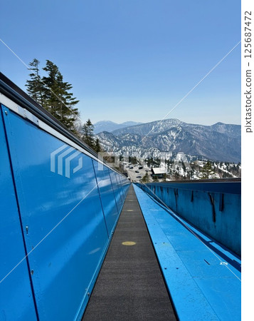 志賀高原橫手山滑雪場Skyrator_黃金周餘雪 志賀高原橫手山滑雪場Skyrator_黃金周餘雪 125687472