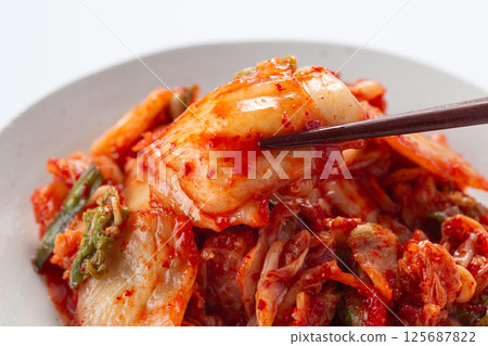 Chinese cabbage kimchi 125687822