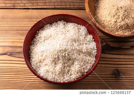 Polished rice and rice bran 125688137