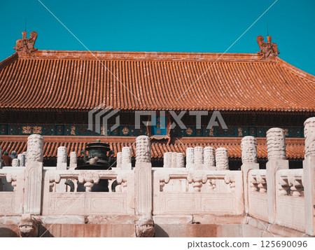 Beijing ancient buildings under blue sky and white clouds Beijing ancient buildings under blue sky and white clouds 125690096