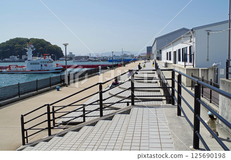廣島港碼頭公園景觀 125690198