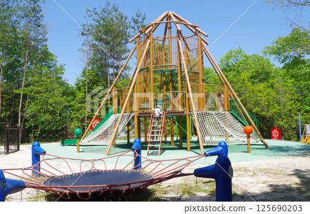 Playground facilities at Bihoku Hillside Park Playground facilities at Bihoku Hillside Park 125690203