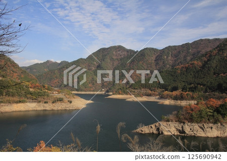 Autumn leaves around Dozan River, Shikoku Chuo City, Ehime Prefecture Autumn leaves around Dozan River, Shikoku Chuo City, Ehime Prefecture 125690942