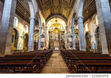 Interior of Igreja de Sao Juli 125691978