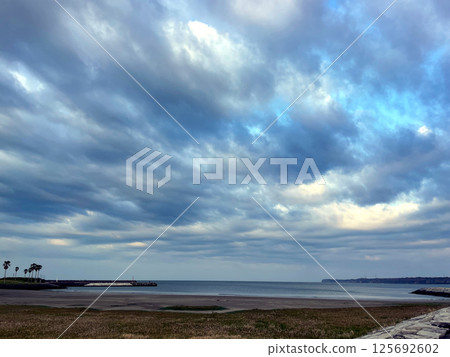 Cloudy sky at dawn 125692602