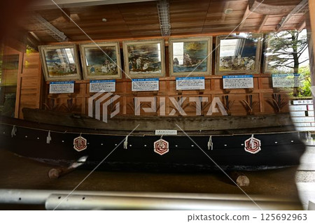 View of Miho Shrine 125692963