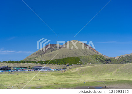 Kusasenrigahama Beach on the Aso Plateau 125693125
