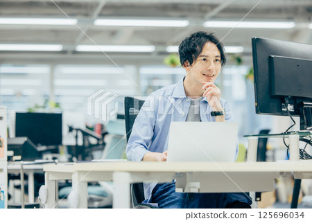 Engineer working in the office Engineer working in the office 125696034