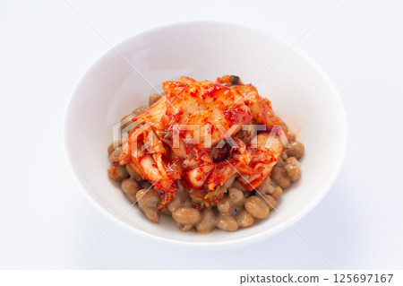 Natto kimchi 125697167