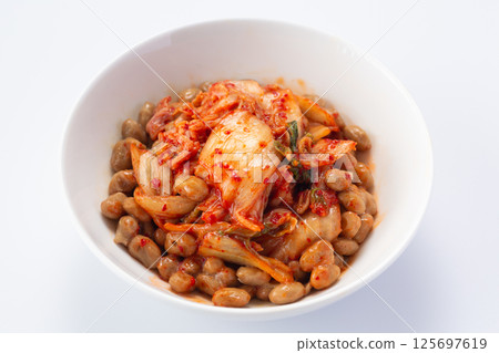 Natto kimchi 125697619