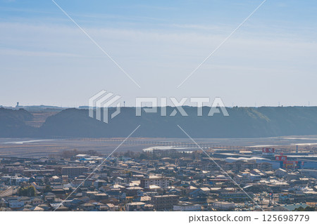 從島田市白巖寺公園前的觀景台眺望島田市的街景與風景（靜岡縣） 125698779