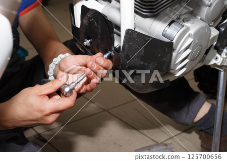 Removing platistikovoy protection from a motorcycle.. Repair, diagnostics or malfunction. 125700656