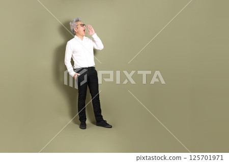 Active Senior Businessman Active Senior Businessman 125701971