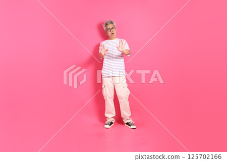 Active Senior Man 125702166