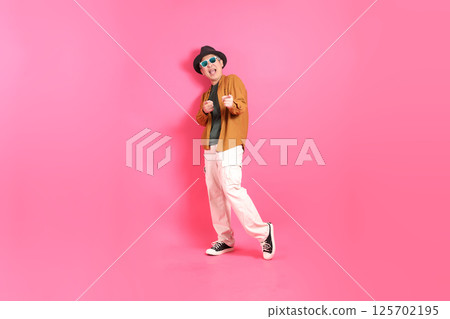 Active Senior Man Active Senior Man 125702195