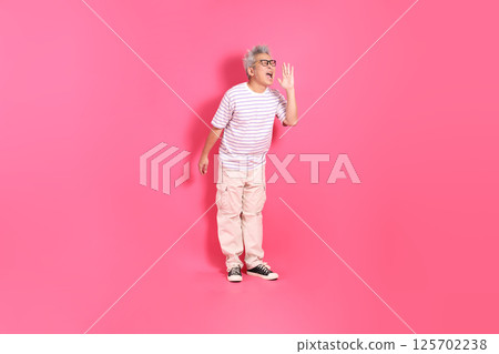Active Senior Man Active Senior Man 125702238