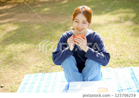 Beautiful Japanese women 125706259