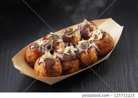 熱氣騰騰的章魚燒 熱氣騰騰的章魚燒 125711223