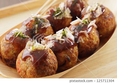 Delicious Osaka takoyaki Delicious Osaka takoyaki 125711304