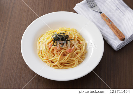 鱈魚子海藻義大利麵 鱈魚子海藻義大利麵 125711494