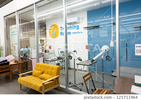 Unidy Komae store, 1st floor pet-related area, grooming room, Izumihonmachi, Komae, Tokyo 125711964