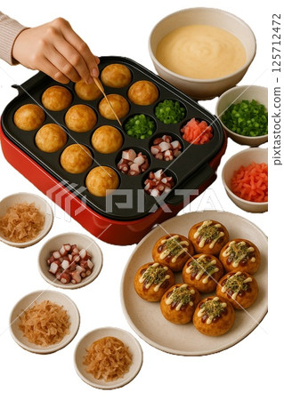 Images of people having a takoyaki party 125712472