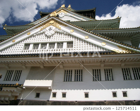 在大阪城堡的城堡塔 在大阪城堡的城堡塔 125714511