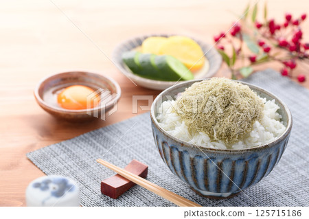Tororo kelp rice (Tororo kelp rice bowl) Tororo kelp rice (Tororo kelp rice bowl) 125715186