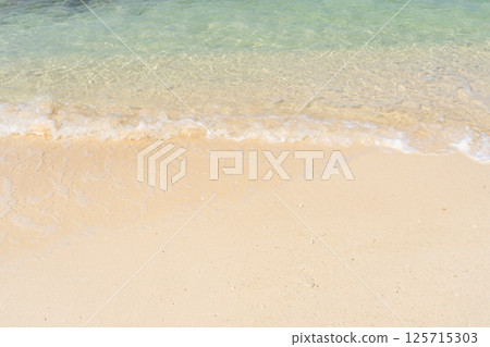 Beautiful beach at Musununhama on Kurima Island 125715303
