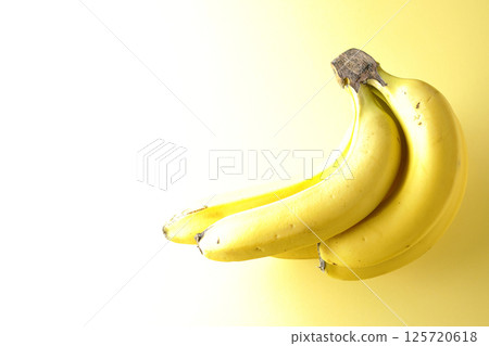 A bunch of bananas 125720618