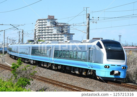 常磐線E653系特快列車「Nemophila高崎號」開往勝田方向 常磐線E653系特快列車「Nemophila高崎號」開往勝田方向 125721316