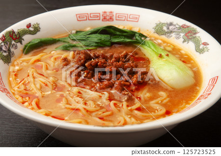 Soup noodles Soup noodles 125723525