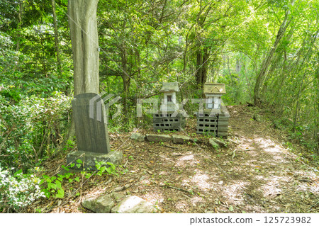 甲影山山頂（神奈川縣相模原市名倉） 125723982