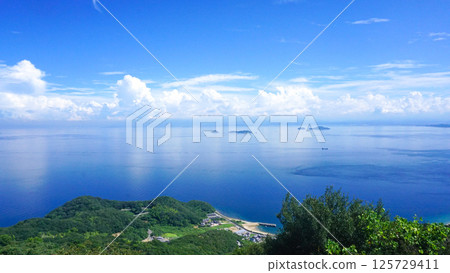 The scenery of the Shimanami Kaido, connecting Hiroshima and Ehime 125729411