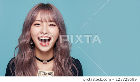 賓果遊戲中的開心笑容 125729599