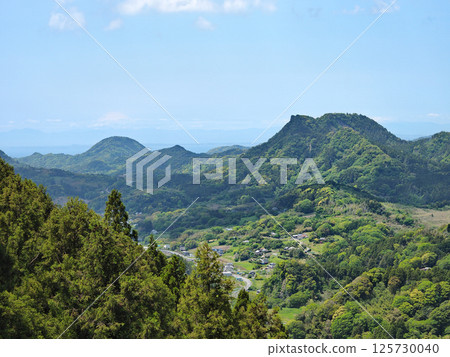 Iyogatake seen from Gotenyama (Minamiboso City) 125730040