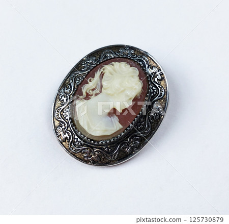 Womens brooch vintage floral detail product photo Womens brooch vintage floral detail product photo 125730879