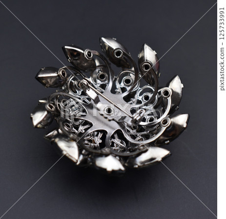Flat image of floral vintage brooch jewelry for women 125733991