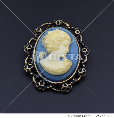 Product image of floral vintage brooch for women jewelry Product image of floral vintage brooch for women jewelry 125734072
