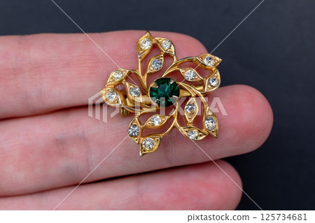 Flat product image brooch floral handmade vintage style 125734681