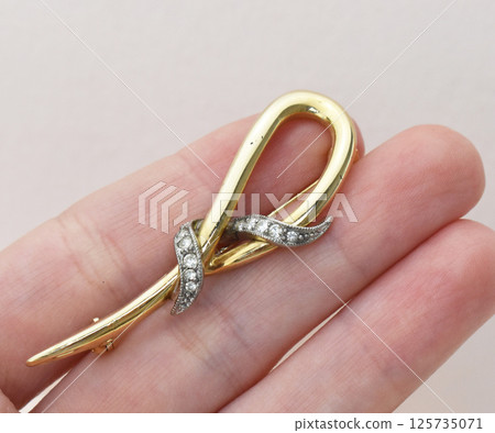 Fashion floral brooch vintage accessory product photo Fashion floral brooch vintage accessory product photo 125735071