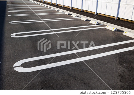  Parking Lot 125735505