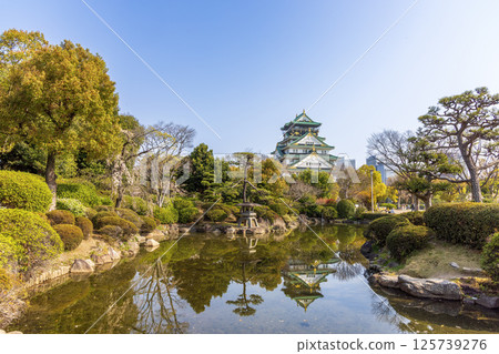 Osaka Castle Park (April, sunny) Osaka Castle Park (April, sunny) 125739276